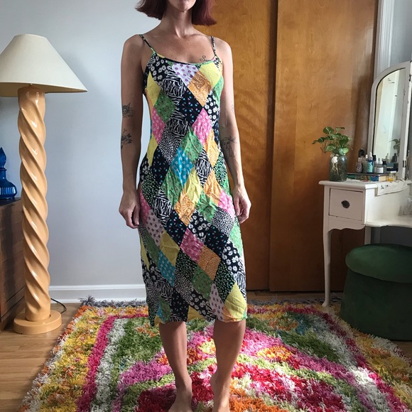 RIXO Patchwork Patterned Sleeveless Diamond Midi Shift Dress - Picture 10 of 10